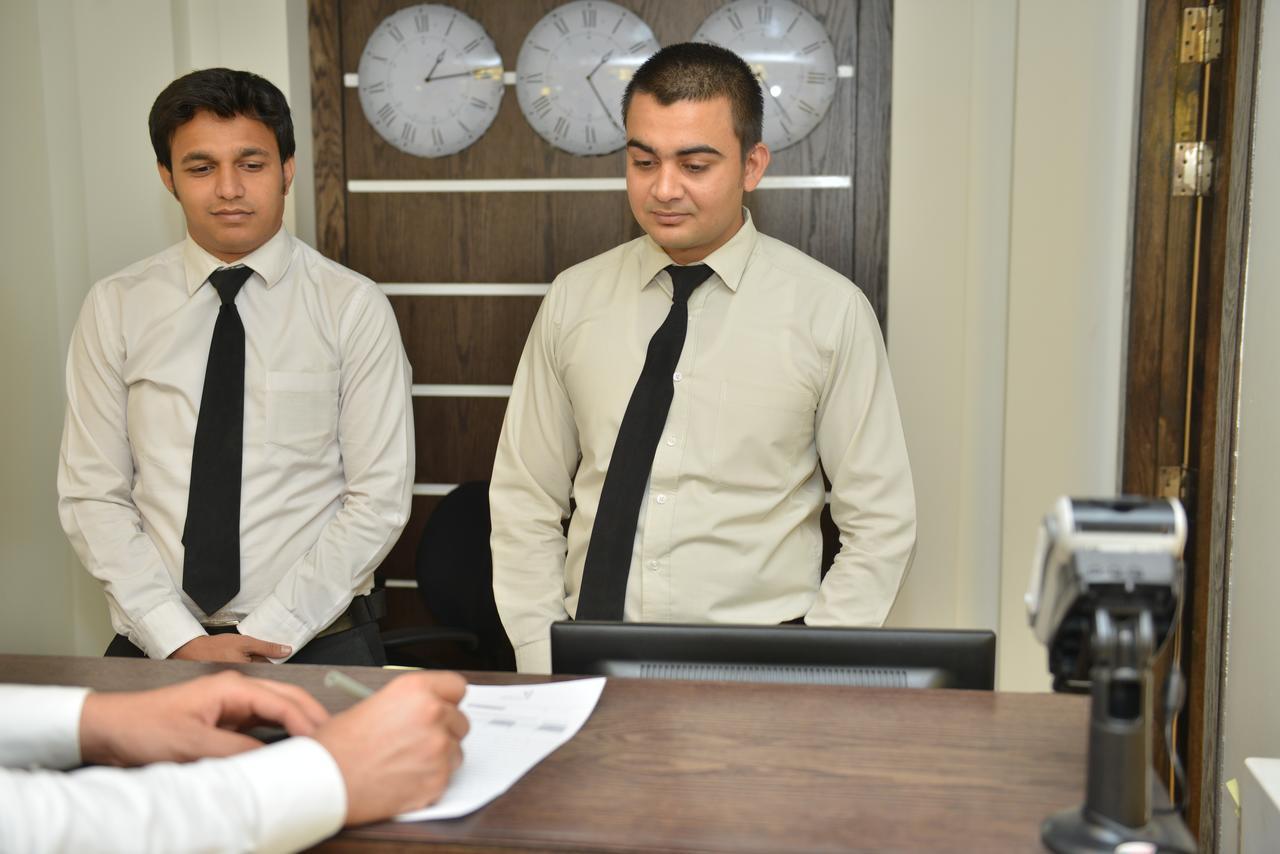 The First Tower Hotel Al Al Jubail Buitenkant foto