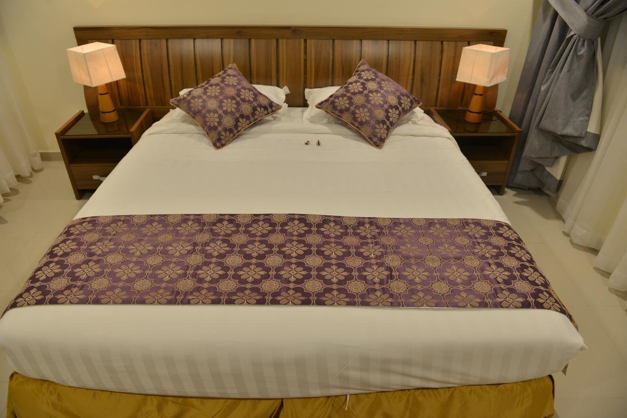 The First Tower Hotel Al Al Jubail Buitenkant foto