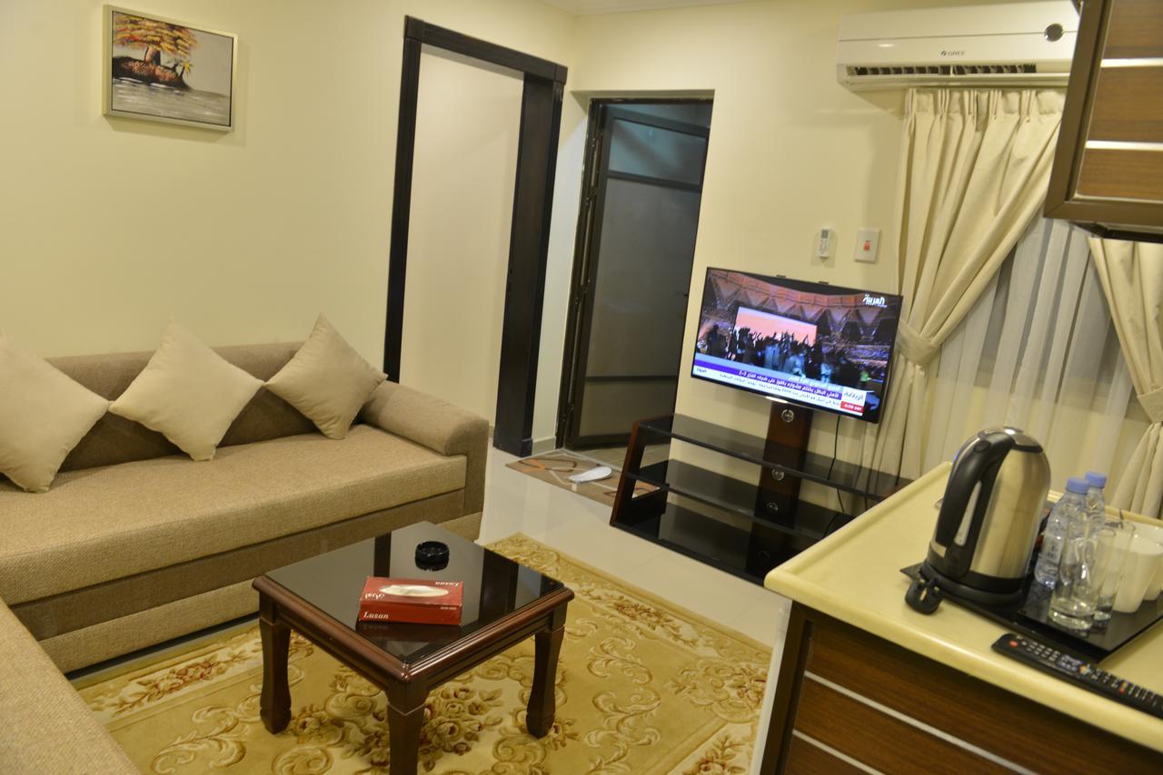 The First Tower Hotel Al Al Jubail Buitenkant foto