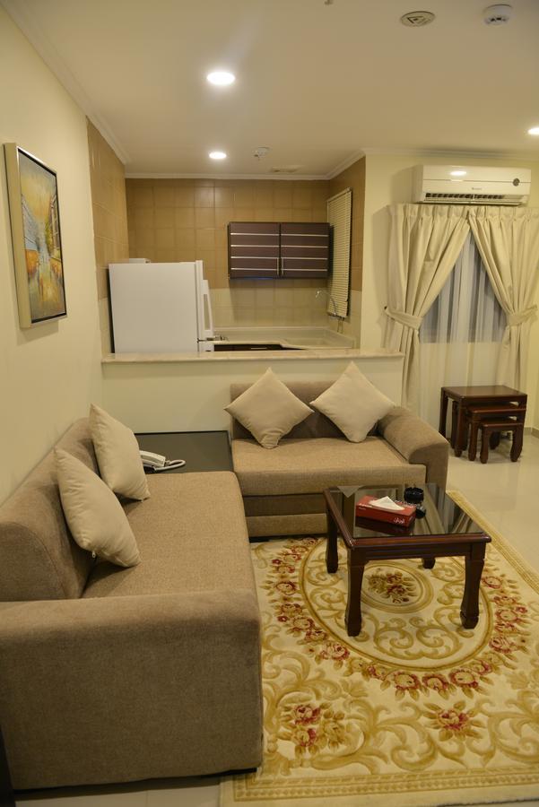 The First Tower Hotel Al Al Jubail Buitenkant foto