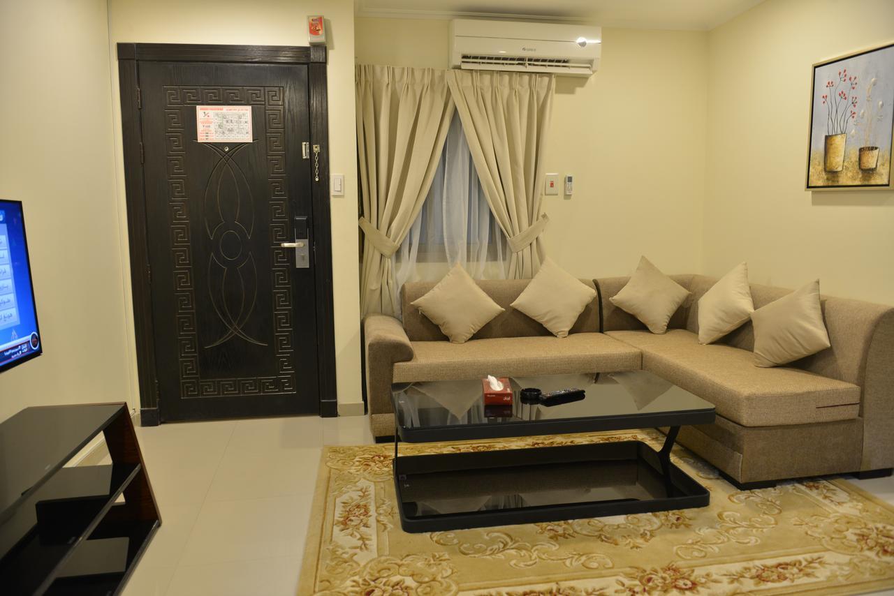 The First Tower Hotel Al Al Jubail Buitenkant foto