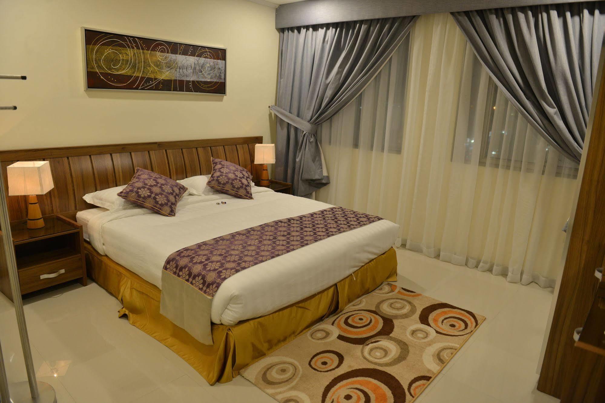 The First Tower Hotel Al Al Jubail Buitenkant foto