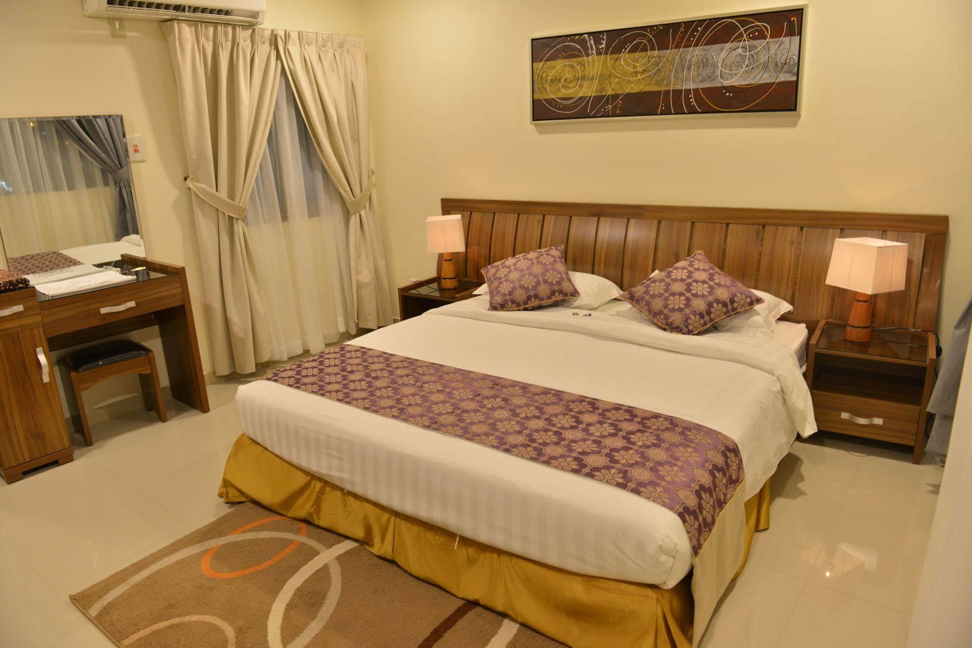 The First Tower Hotel Al Al Jubail Buitenkant foto